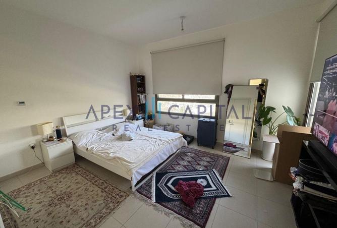 54942605 - صورة العقار 2