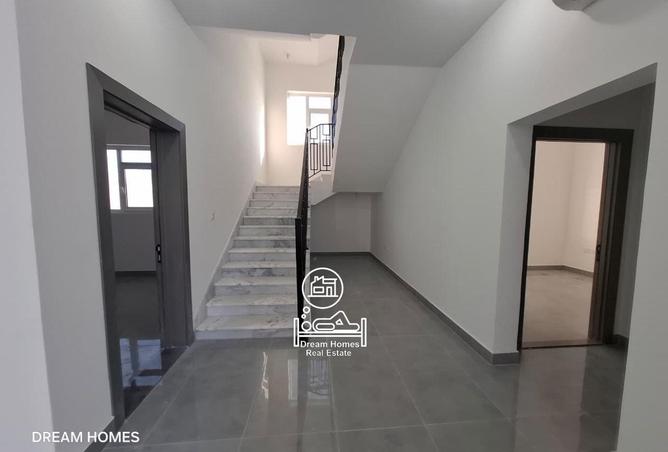 97403792 - Property Image 2