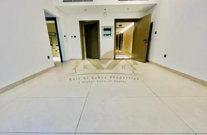 Apartment - 1 - 2 for rent in Jumeirah Garden City - Al Satwa - Dubai