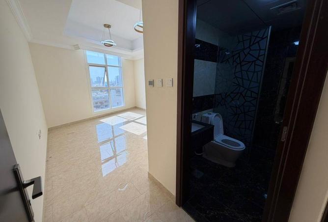92727083 - صورة العقار 3