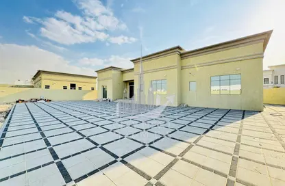 فيلا - 4 غرف نوم - 6 حمامات للايجار في ند الشبا 3 - ند الشبا - دبي