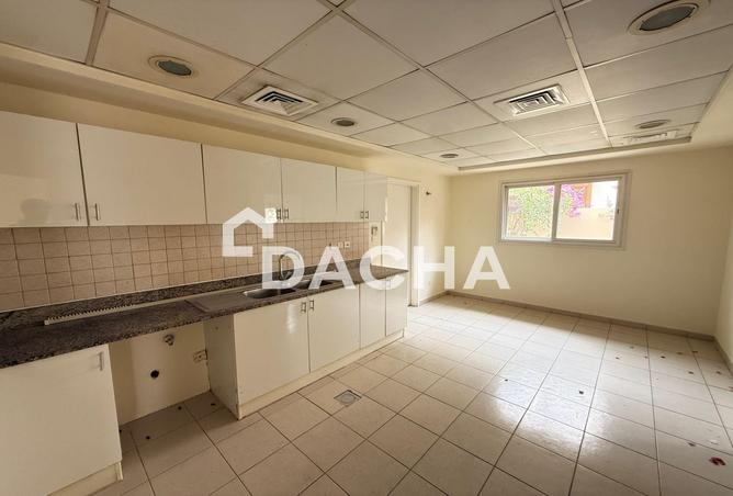 71504159 - Property Image 3