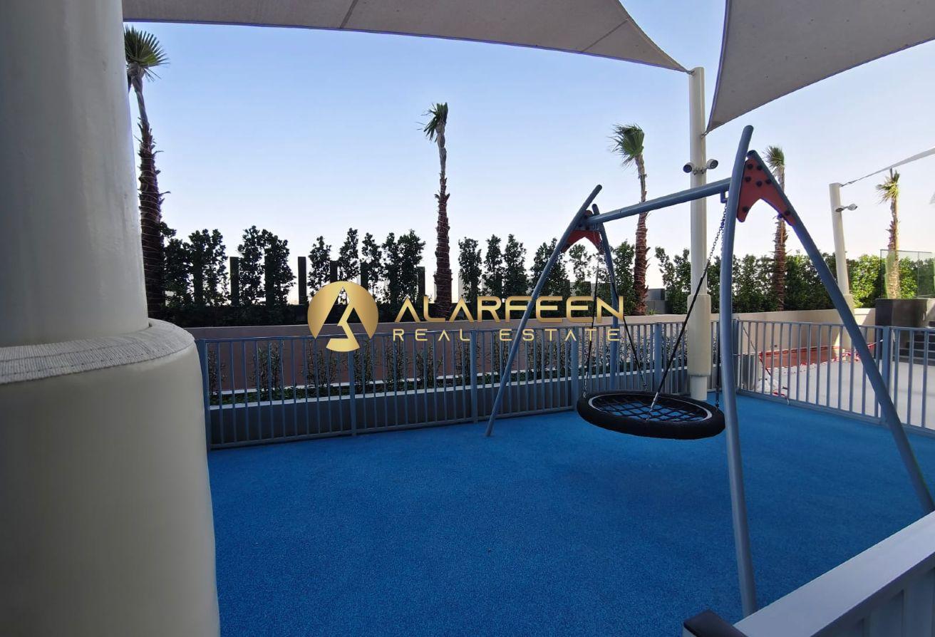 Modern Studio | High-in Quality | Fully Furnished photo 12