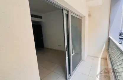 شقة - غرفة نوم - 1 حمام للايجار في مبنى مويلح - مويلح - الشارقة