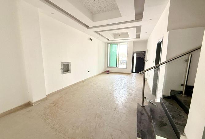 54508066 - Property Image 3