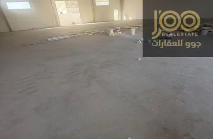 مستودع - استوديو - 1 حمام للايجار في أم الثعوب - أم القيوين