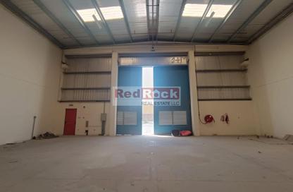 Warehouse - Studio for rent in Saih Shuaib 2 - Dubai Industrial City - Dubai
