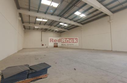 Warehouse - Studio for rent in Saih Shuaib 2 - Dubai Industrial City - Dubai
