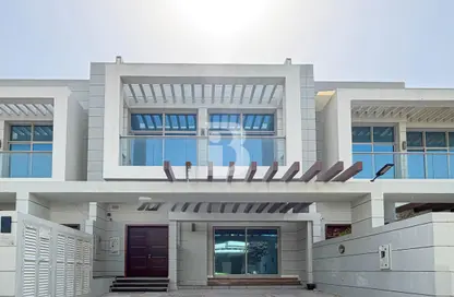 تاون هاوس - 4 غرف نوم - 4 حمامات للبيع في دريمز - الفرجان - دبي