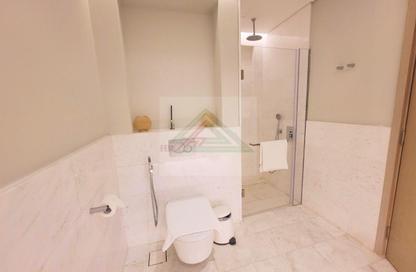 Apartment - Studio - 1 Bathroom for rent in The Palm Tower - Palm Jumeirah - Dubai