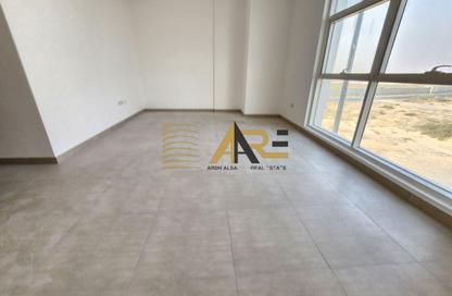 Apartment - 1 Bedroom - 2 Bathrooms for rent in Tilal City - Sharjah Apartment - 1 Bedroom - 2 Bathrooms for rent in Tilal City - Sharjah