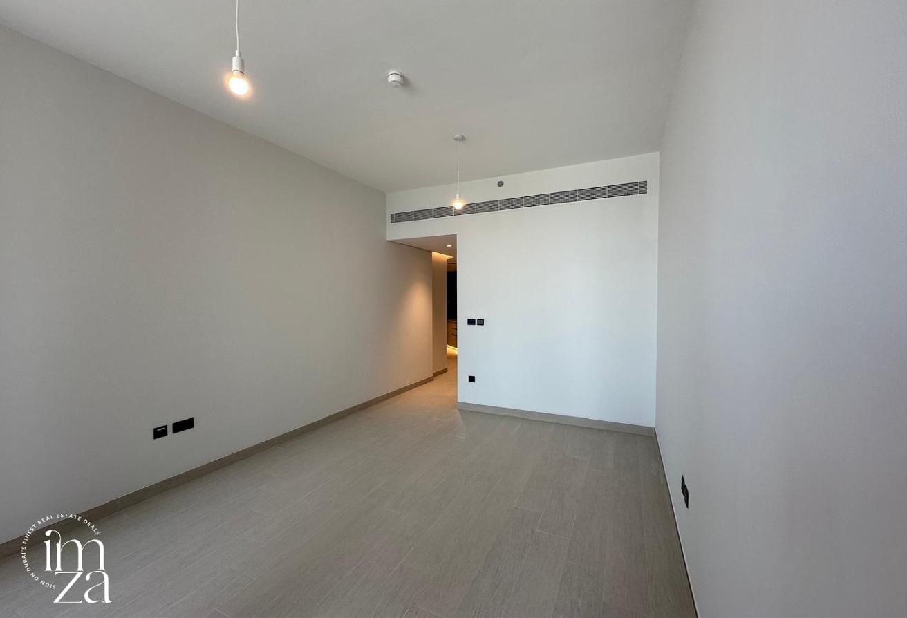 BRAND NEW | PREMIUM AMENITIES | OPEN VIEW photo 4