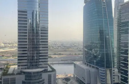 مكتب - غرفة نوم للبيع في برج بارك لين - الخليج التجاري - دبي