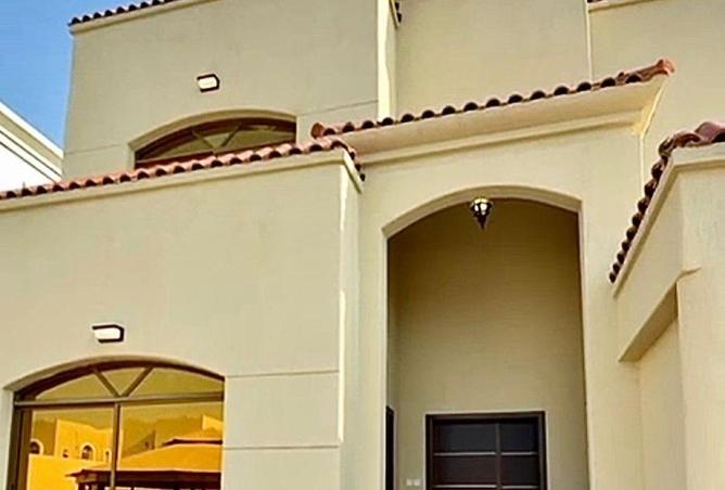 73852382 - Property Image 2