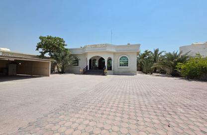 Villa - 6 - 7 for sale in Al Ramaqiya - Wasit - Sharjah