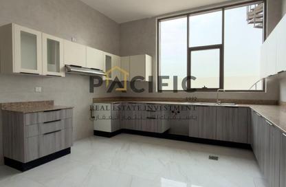 Villa - 4 Bedrooms - 5 Bathrooms for rent in Al Tay East - Al Suyoh - Sharjah