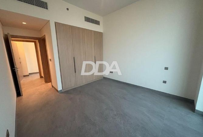 PREMIUM 2BR + MAID’S | HIGH FLOOR | BEAUTIFUL VIEW photo 3