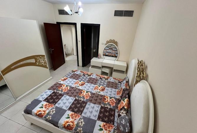 121114003 - Property Image 2