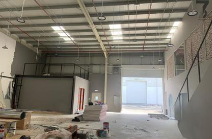 Warehouse - Studio - 4 Bathrooms for rent in Industrial Area 1 - Emirates Modern Industrial - Umm Al Quwain