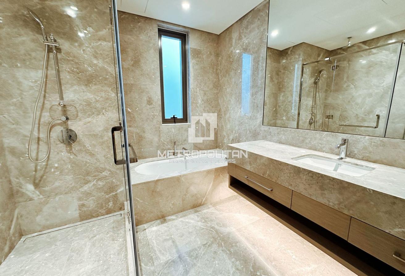 Luxurious 5 Bedroom | Private Pool | Brand New photo 20