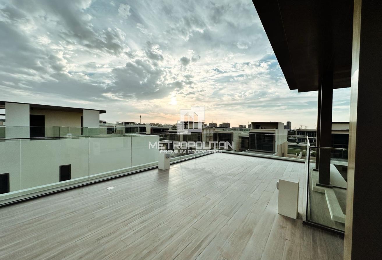 Luxurious 5 Bedroom | Private Pool | Brand New photo 23