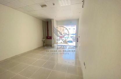 Shop - Studio for rent in Al Jurf 3 - Al Jurf - Ajman Downtown - Ajman