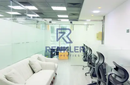 مكتب - استوديو - 1 حمام للايجار في القمة - الخليج التجاري - دبي
