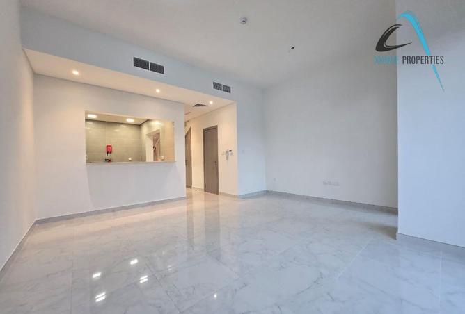 61702595 - Property Image 3