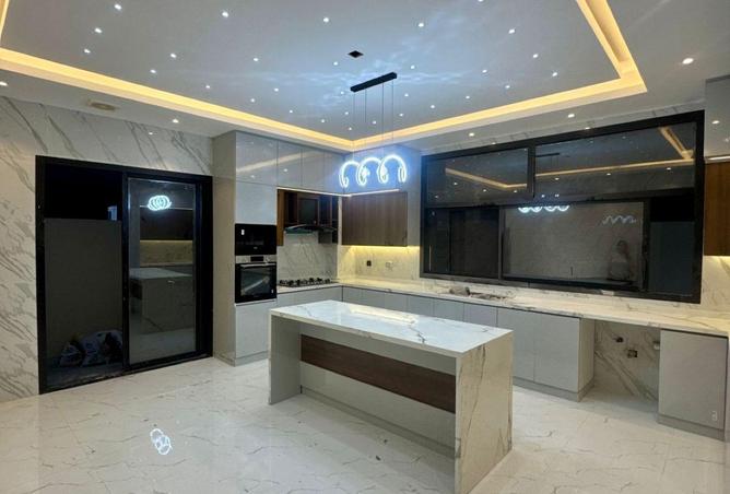111848224 - Property Image 2