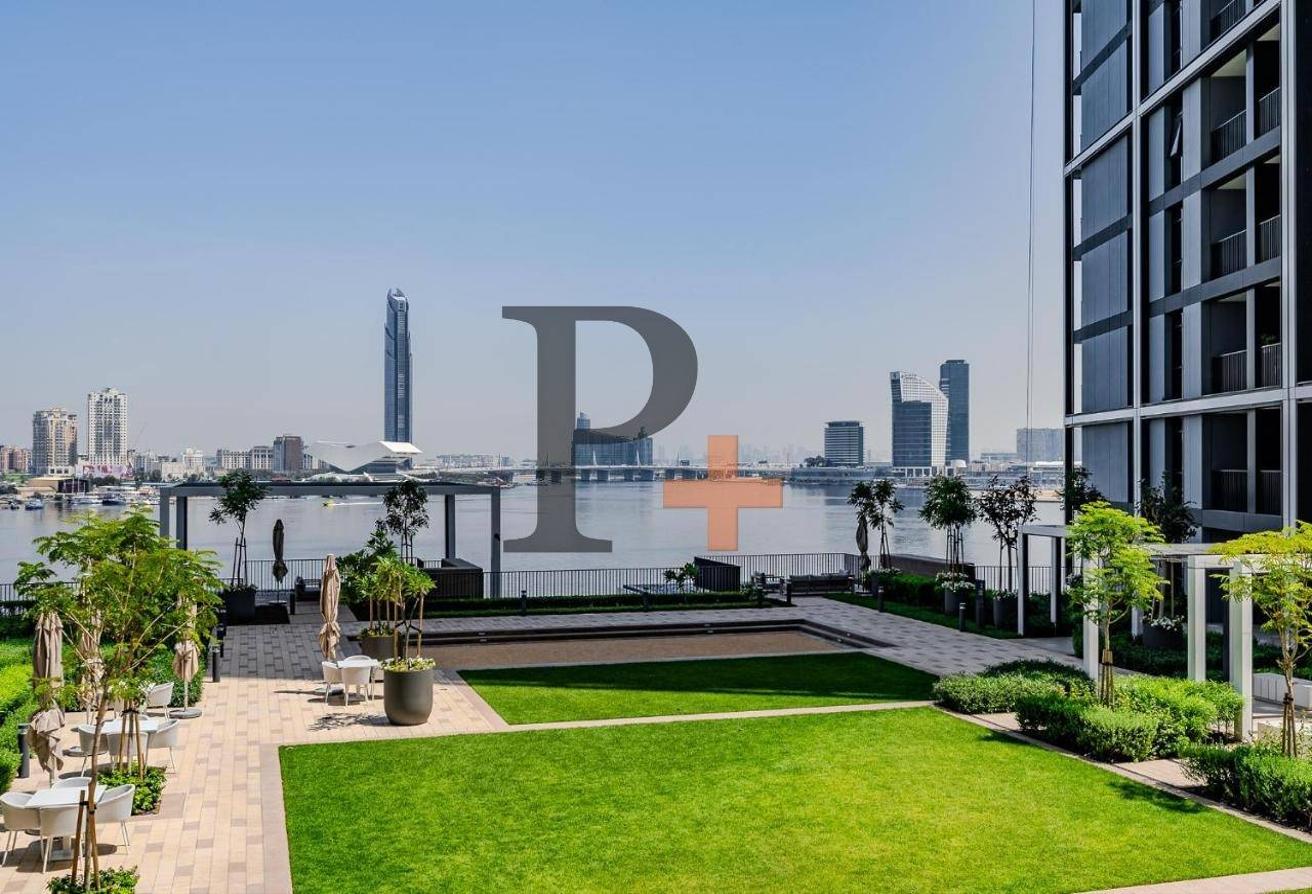 Flexible Cheques Stunning High Floor Creek View photo 14
