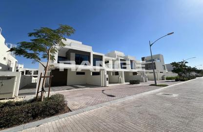 Townhouse - 6 - 5 for sale in Bel Air - Trump Estates - Damac Hills - Dubai