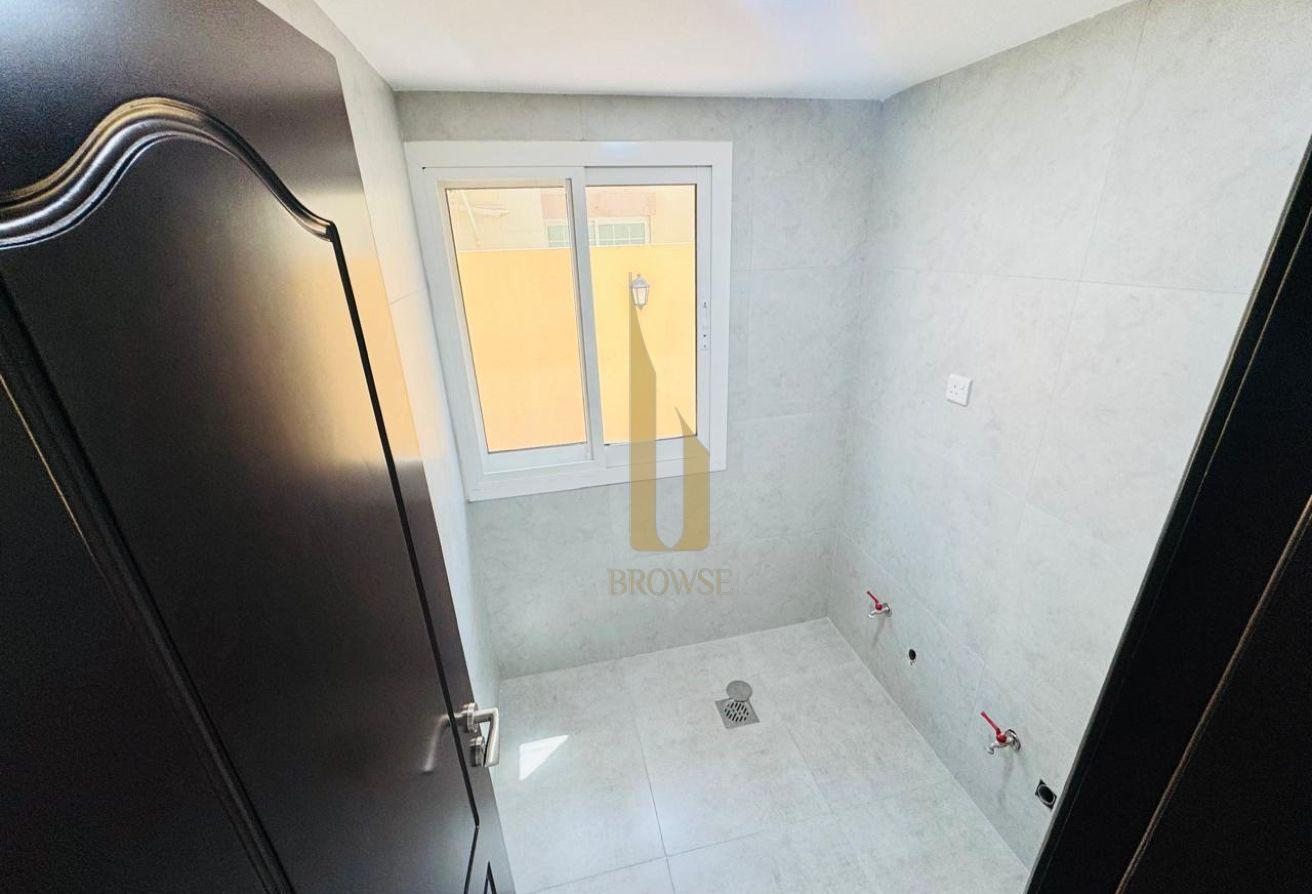 MODERN NEGOTIABLE HUGE GARDEN SPACE WELL LOCATED photo 16