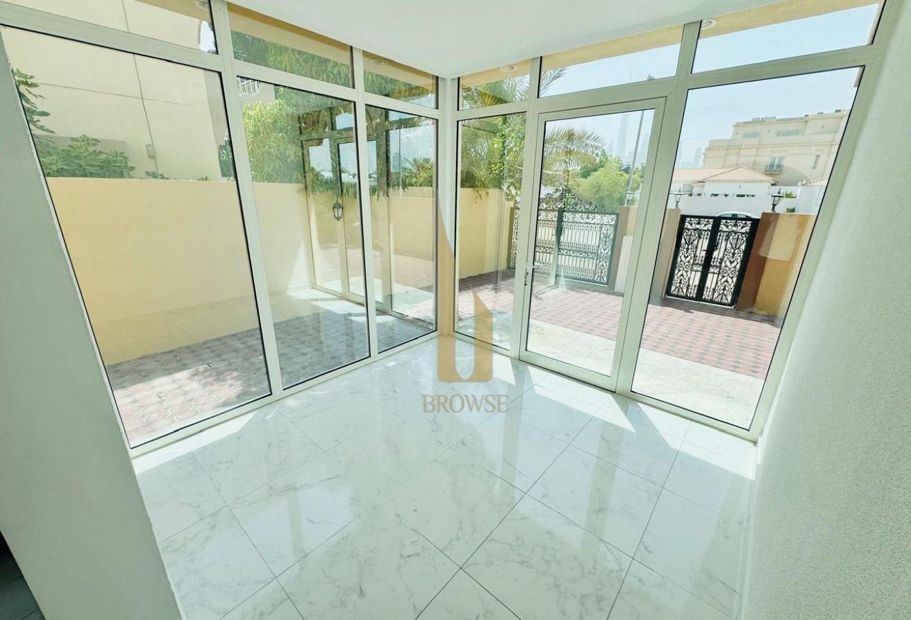 MODERN NEGOTIABLE HUGE GARDEN SPACE WELL LOCATED photo 5