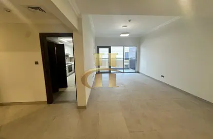 شقة - 2 غرف نوم - 3 حمامات للإيجار في آرت كورتيارد - ارجان - دبي