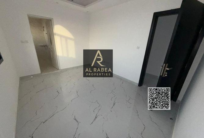 81119854 - Property Image 2