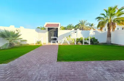 Villa - 6 Bedrooms - 4 Bathrooms for rent in Jumeirah 3 Villas - Jumeirah 3 - Jumeirah - Dubai