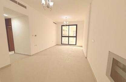 Apartment - 2 - 3 for rent in Al Jurf 3 - Al Jurf - Ajman Apartment - 2 - 3 for rent in Al Jurf 3 - Al Jurf - Ajman