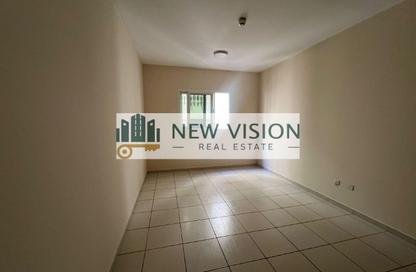 Apartment - 1 Bedroom - 2 Bathrooms for rent in Al Majaz 3 - Al Majaz - Sharjah Apartment - 1 Bedroom - 2 Bathrooms for rent in Al Majaz 3 - Al Majaz - Sharjah