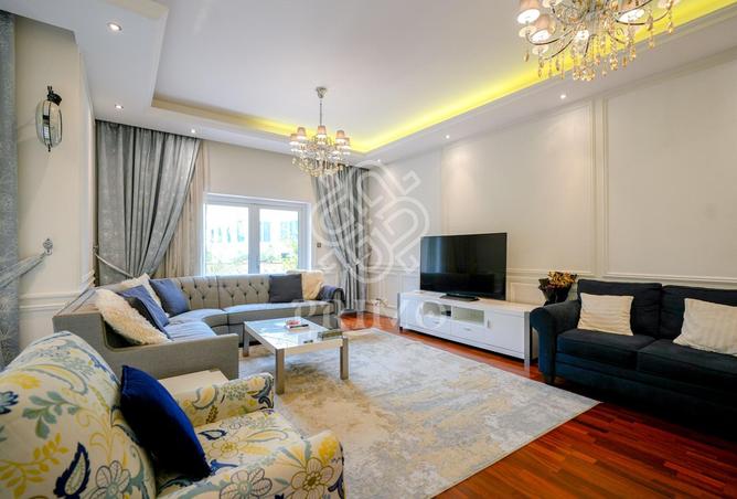 78970319 - Property Image 2