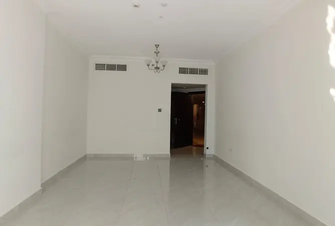 163706715 - صورة العقار 2
