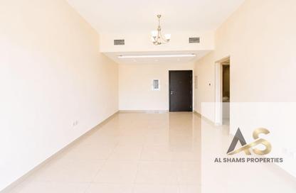 Apartment - 2 Bedrooms - 3 Bathrooms for rent in Arzco Hamriya Building - Al Hamriya - Bur Dubai - Dubai