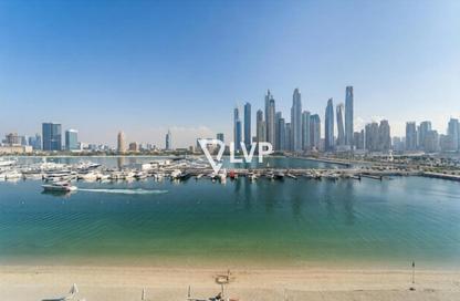Apartment - 2 Bedrooms - 2 Bathrooms for sale in Marina Vista Tower 1 - Marina Vista - Emaar Beachfront - Dubai Harbour - Dubai