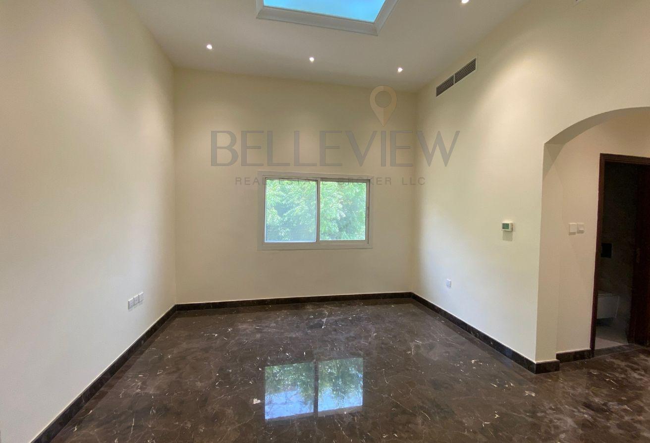 Newly Upgraded|5 BR|Swimming pool |Huge 14k Plot photo 8