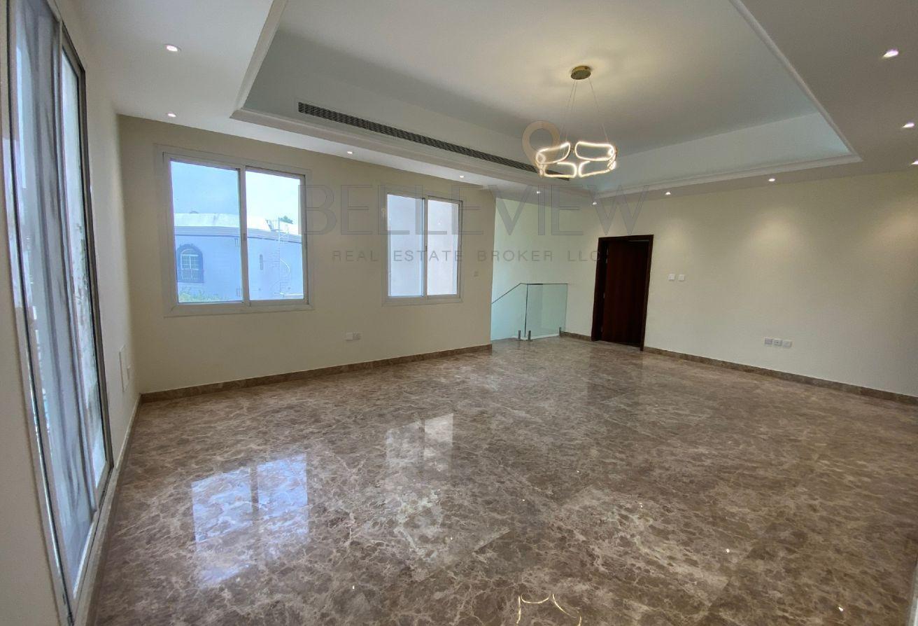 Newly Upgraded|5 BR|Swimming pool |Huge 14k Plot photo 2