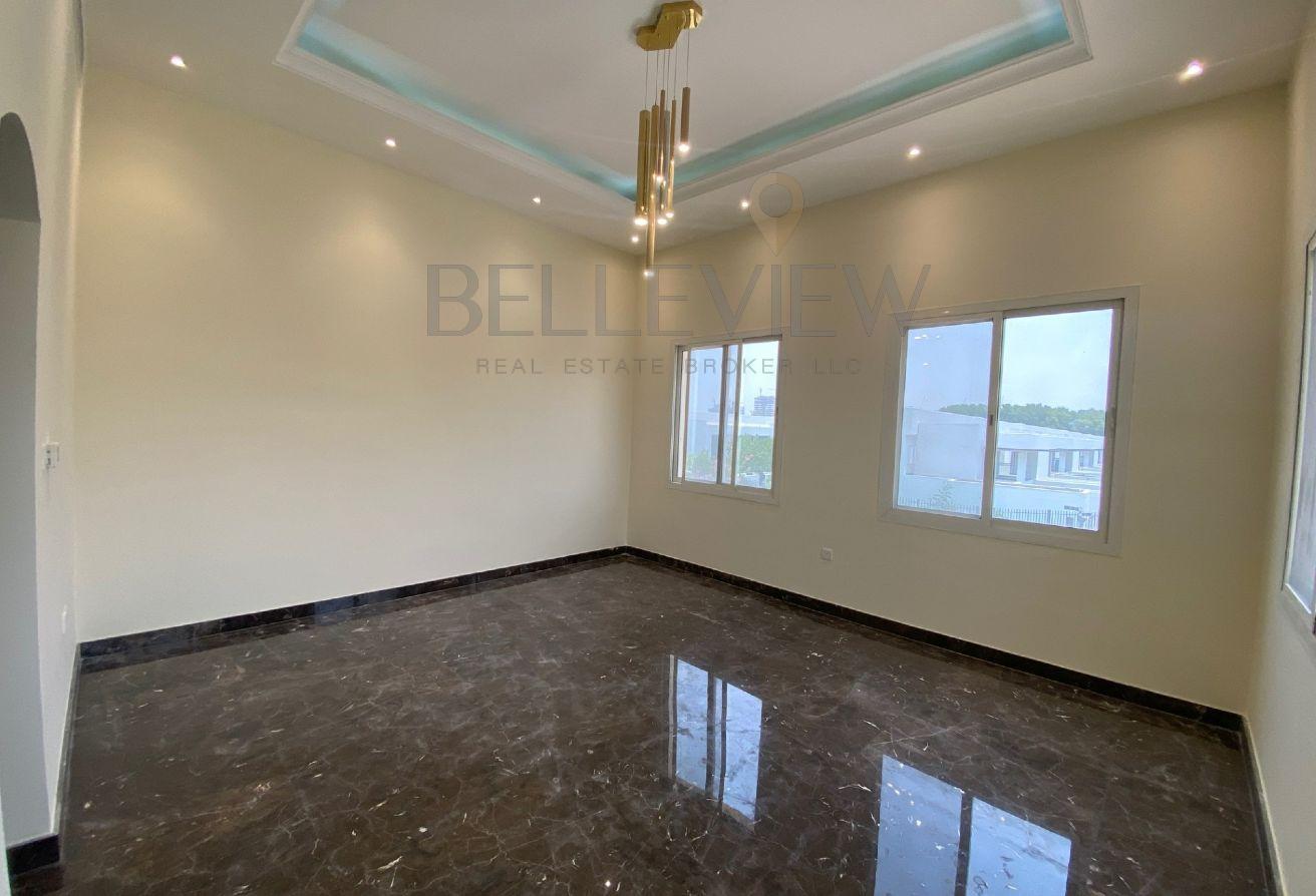 Newly Upgraded|5 BR|Swimming pool |Huge 14k Plot photo 9