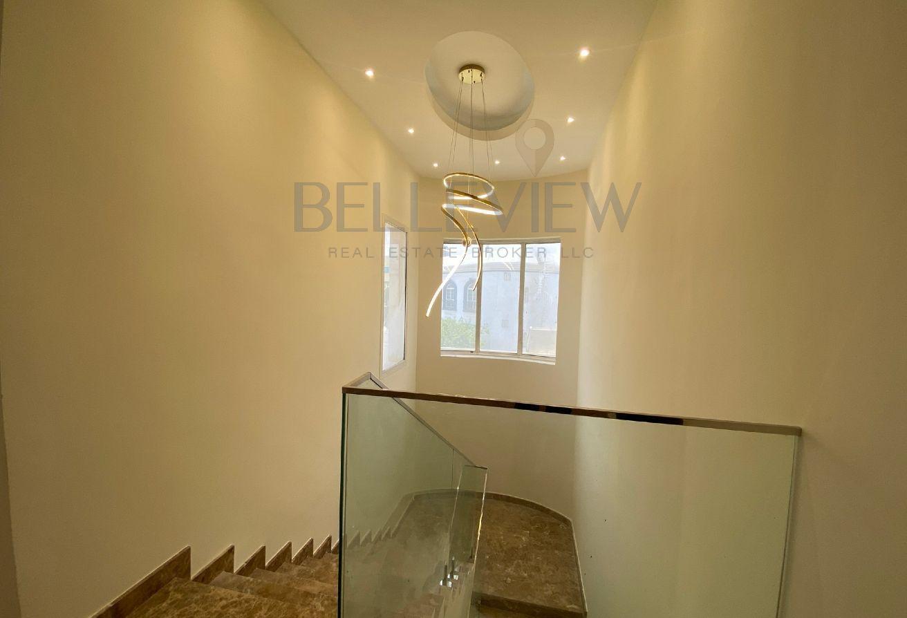Newly Upgraded|5 BR|Swimming pool |Huge 14k Plot photo 12