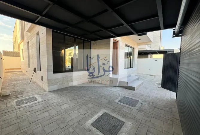 152858901 - صورة العقار 2