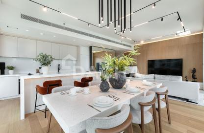 Apartment - 3 Bedrooms - 4 Bathrooms for sale in Sunrise Bay Tower 2 - Sunrise Bay - EMAAR Beachfront - Dubai Harbour - Dubai