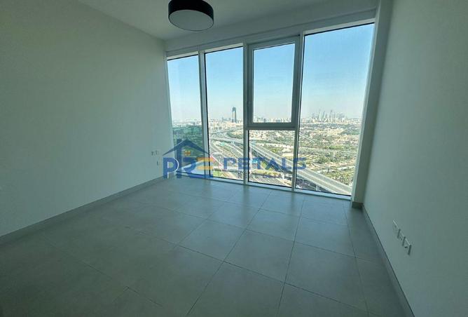 132001706 - Property Image 3