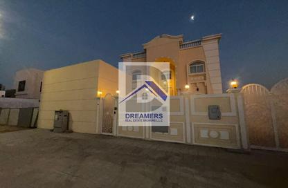 Villa - 5 - 5 for rent in Al Quoz 1 - Al Quoz - Dubai Villa - 5 - 5 for rent in Al Quoz 1 - Al Quoz - Dubai